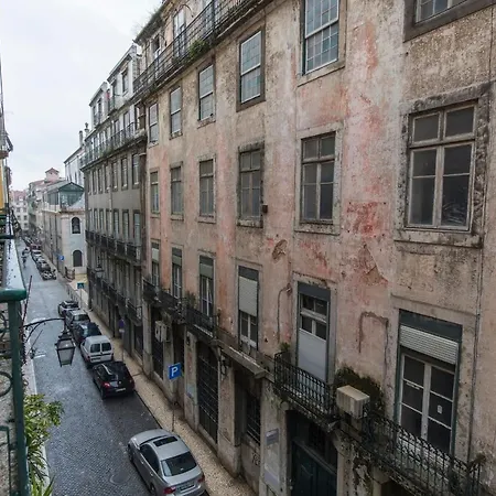 Lovelystay - Spacious 2br Downtown - 5 Min To River