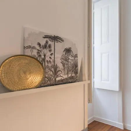 Lovelystay - Spacious 2br Downtown - 5 Min To River Apartment Lisbon